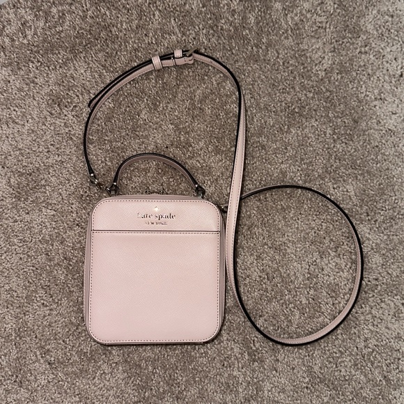 kate spade Bags Kate Spade Daisy Vanity Crossbody Bag Poshmark